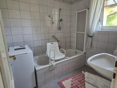5-Zimmer-Haus kaufen in Sankt Pölten Land – 150 m², € 290.000 – Bild 8 von 11