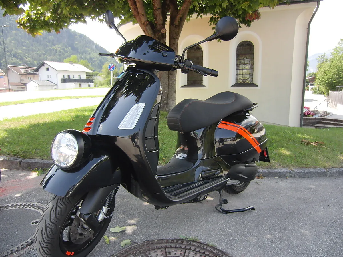 Vespa GTV