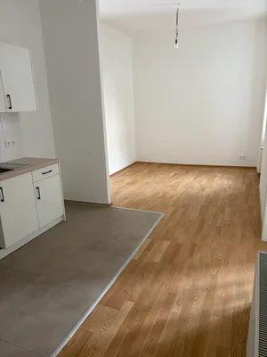 PRESSGASSE TOPALTBAUWOHNUNG HAUPTMIETE UNBEFRISTET BEZUGSFERTIGER ZUSTAND – Bild 3