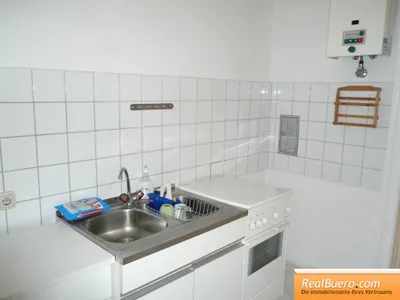 UNBEFRISTETE ALTBAU-SINGLE-WOHNUNG BEIM KONGRESSPARK – Bild 3