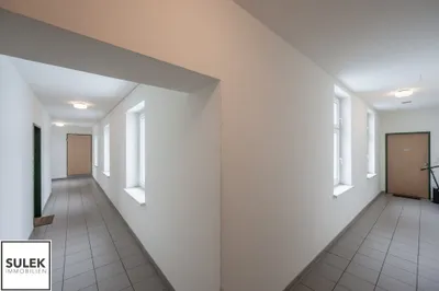 Gewerbeimmobilie kaufen in Wiener Neustadt – 1 370 m², € 2.090.000 – Bild 22 von 33