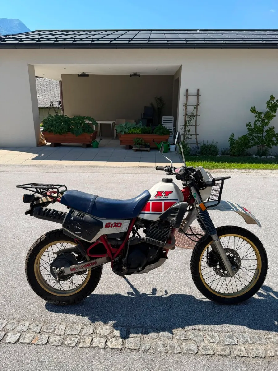 Yamaha XT