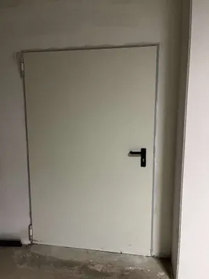 1-Zimmer-Gewerbeimmobilie mieten in Wiener Neustadt – 260 m², € 890 – Bild 7 von 7