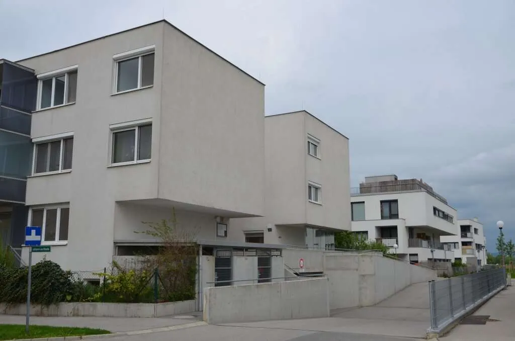 Johann-Lex-Straße 20 | Garagenplätze - Ansicht 3