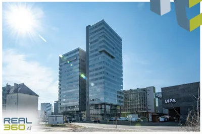 10-Zimmer-Gewerbeimmobilie mieten in Linz – 1 012 m², € 15.137 – Bild 1 von 22