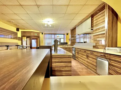 Gewerbeimmobilie mieten in Wiener Neustadt – 115 m², € 1.440 – Bild 7 von 7