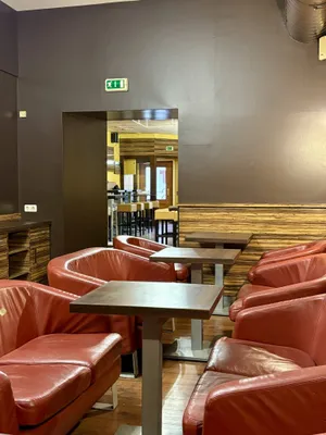 Gewerbeimmobilie mieten in Wiener Neustadt – 115 m², € 1.440 – Bild 5 von 7