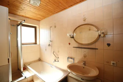 10-Zimmer-Gewerbeimmobilie kaufen in Freistadt – 226 m², € 370.000 – Bild 16 von 34