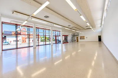 Gewerbeimmobilie mieten in Weiz – 270 m², € 2.430 – Bild 1 von 12