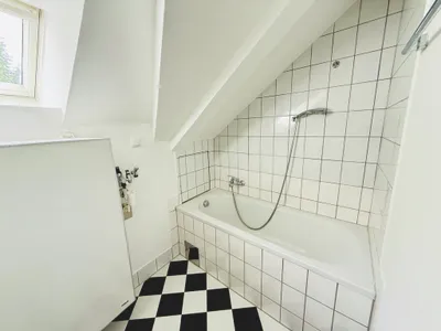 7-Zimmer-Wohnung mieten in Wien – 219 m², € 2.872 – Bild 13 von 19
