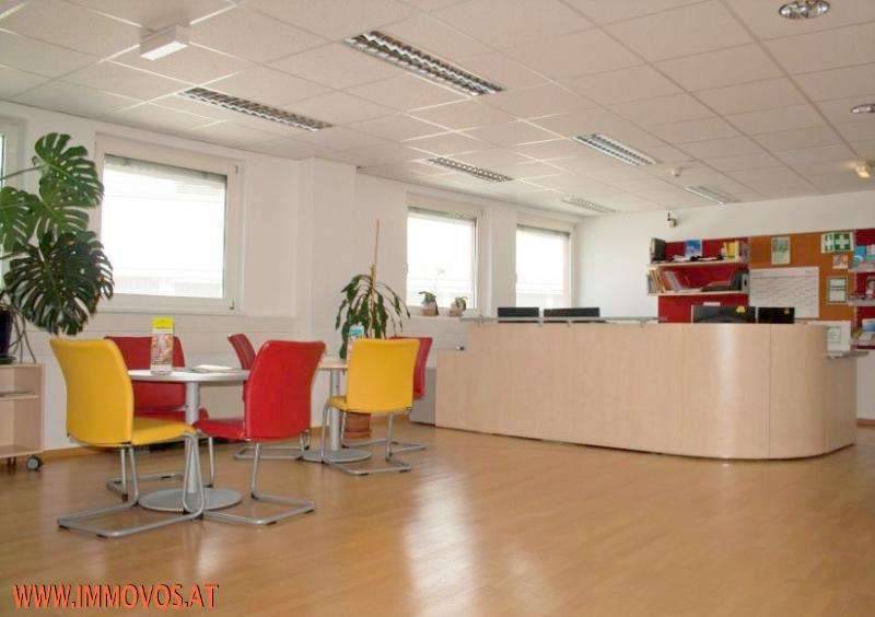 MODERNE 555 m² - BARRIEREFREI - genügend Stellplätze!*** - Ansicht 2