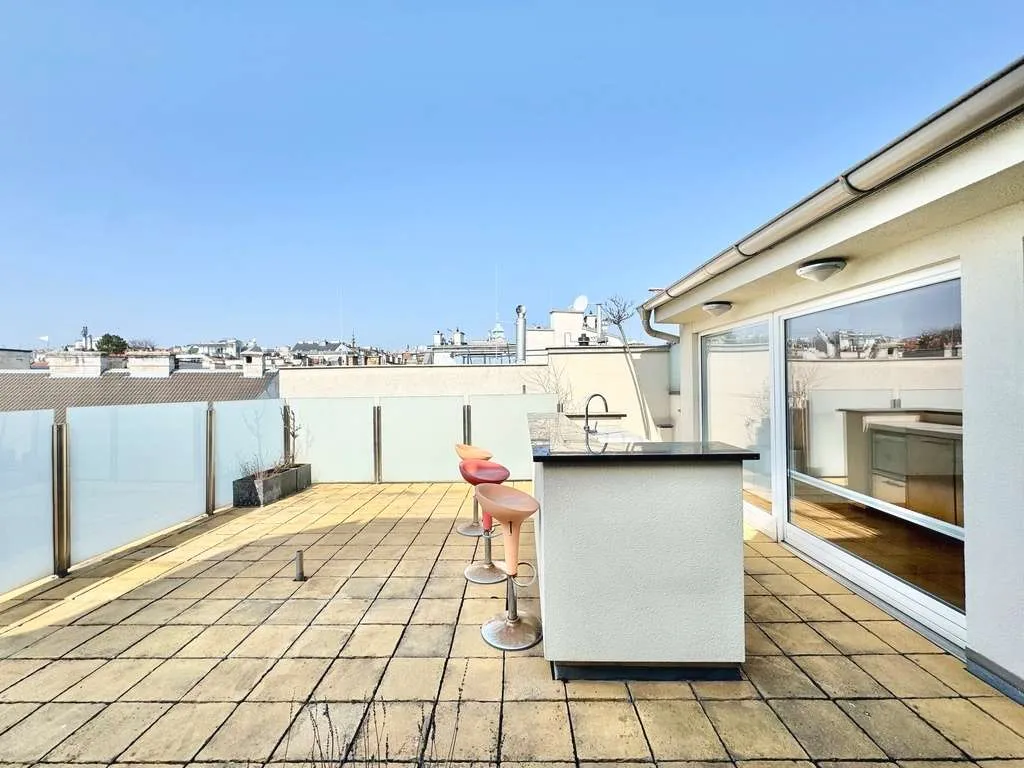 LAIMGRUBENGASSE | EXKLUSIVE DACHTERRASSENWOHNUNG | TRAUMHAFTER 360° WIEN-BLICK | 4 ZIMMER | NÄHE NASCHMARKT - Widok 2