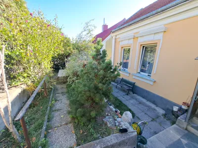 2-Zimmer-Haus kaufen in Baden – 116 m², € 198.000 – Bild 2 von 7