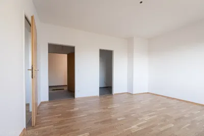 2-Zimmer-Wohnung mieten in Linz Land – 44 m², € 631 – Bild 2 von 6