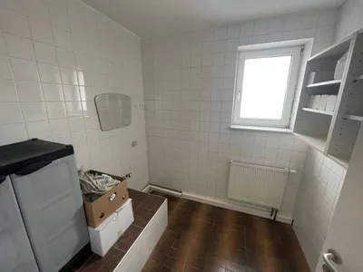 8-Zimmer-Wohnung mieten in Amstetten – 130 m², € 990 – Bild 12 von 21