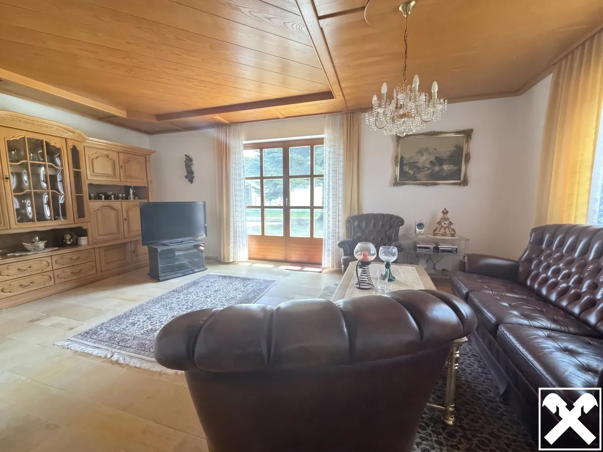 Solides Wohnhaus in ruhiger Lage - Widok 3