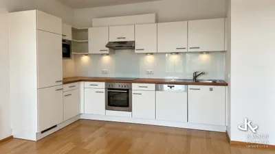 4-Zimmer-Wohnung mieten in Wien – 130 m², € 3.999 – Bild 4 von 21