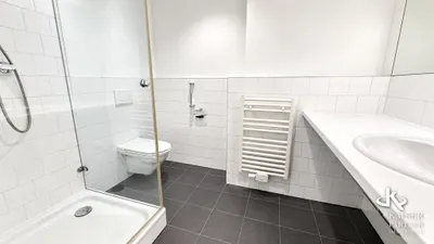 4-Zimmer-Wohnung mieten in Wien – 130 m², € 3.999 – Bild 10 von 21