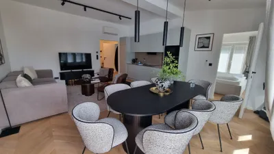 möbliertes City Apartment mit Terrasse, 2 Schlafzimmer – Bild 2