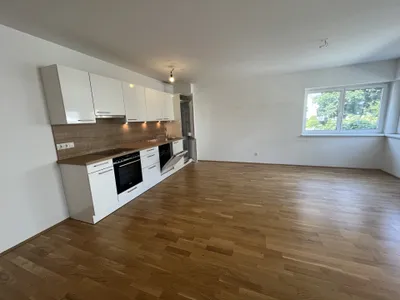 2-Zimmer-Wohnung mit großem Balkon im 1. OG in ländlicher Ruhelage und schönem Neubau zu mieten in 1230 Wien – Bild 3