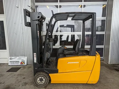 Jungheinrich Jungheinrich 1,6 tonnen Elektro Triplex& Seiten... Gabelstapler