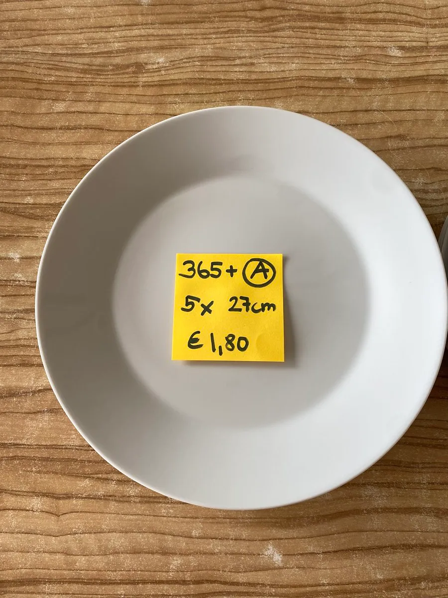 Ikea 365+ Teller, € 9,- (3652 Leiben)