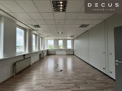 Gewerbeimmobilie mieten in Wien – 800 m², € 12