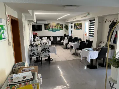 Gewerbeimmobilie mieten in Linz Land – 182 m², € 1.250