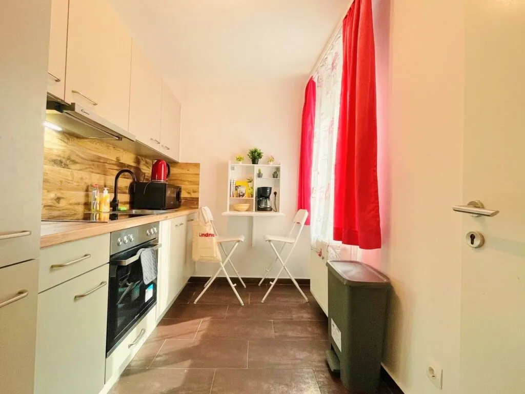 2-Zimmer-Wohnung, zentrale Lage in 1120 Wien - Auch interessant für Anleger! - Ansicht 3