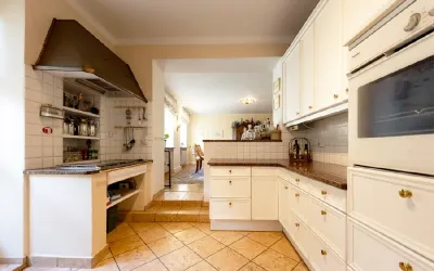 10-Zimmer-Haus kaufen in Salzburg Stadt – 335 m², € 2.950.000 – Bild 5 von 10