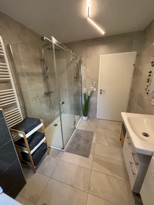 2-Zimmer-Wohnung kaufen in Vöcklabruck – 51 m², € 298.000 – Bild 9 von 16