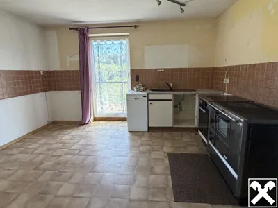 8-Zimmer-Haus kaufen in Rohrbach – 190 m², € 220.000 – Bild 33 von 38