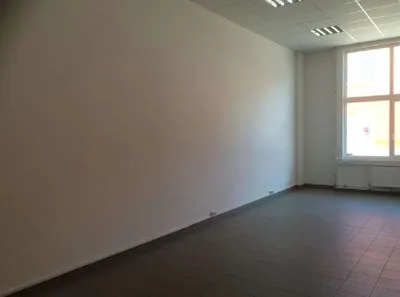 7-Zimmer-Gewerbeimmobilie mieten in Wiener Neustadt – 337 m², € 2.890 – Bild 16 von 20