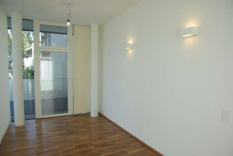Neubau trifft Altbau: 5-Zi-Traum topsaniert im MÖDLINGER ZENTRUM; Terrasse und Garten - Ansicht 3