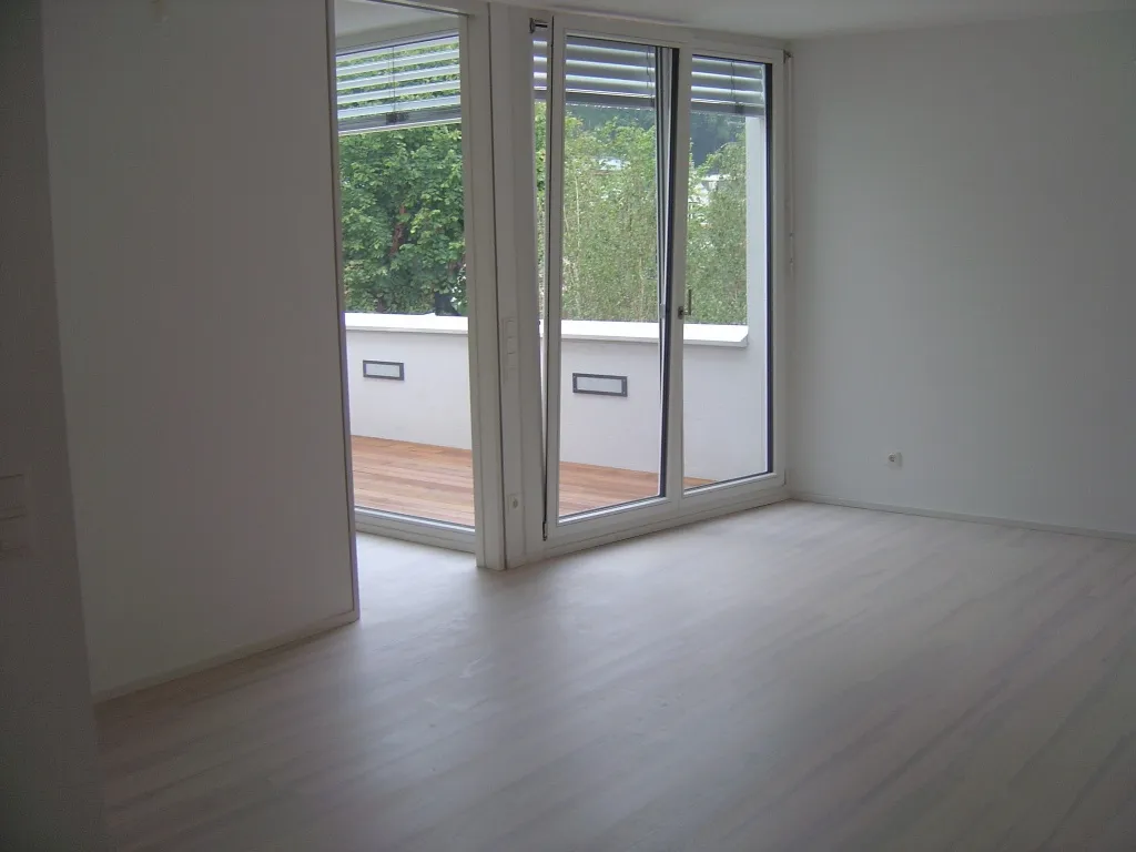 Exklusive Mietwohnung in Architektenhaus – pohled 3