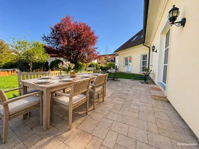 9-Zimmer-Haus kaufen in Wiener Neustadt Land – 320 m², € 849.000 – Bild 6 von 16
