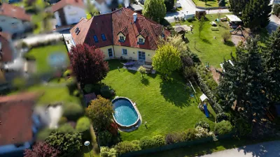 9-Zimmer-Haus kaufen in Wiener Neustadt Land – 320 m², € 849.000 – Bild 4 von 16