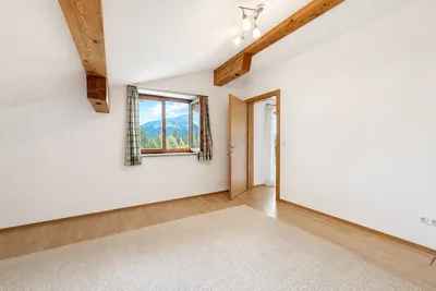 4-Zimmer-Wohnung mieten in Kitzbühel – 97 m², € 2.300 – Bild 4 von 6