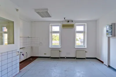 Gewerbeimmobilie mieten in Wien – 96 m², € 1.950