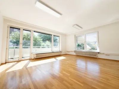 5-Zimmer-Gewerbeimmobilie mieten in Salzburg Stadt – 104 m², € 1.290