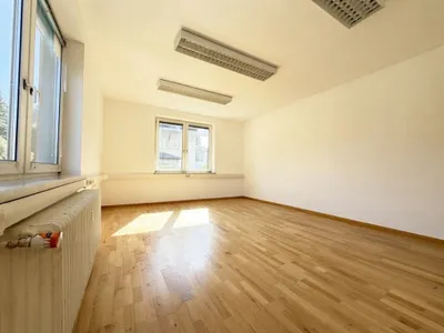 5-Zimmer-Gewerbeimmobilie mieten in Salzburg Stadt – 104 m², € 1.290 – Bild 11 von 17