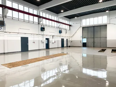 Gewerbeimmobilie mieten in Linz – 705 m², € 4.353 – Bild 2 von 32