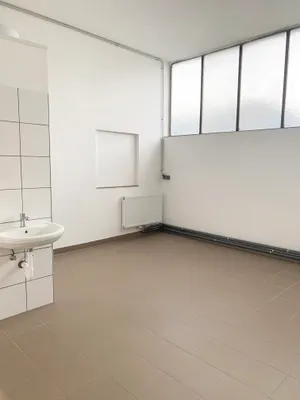 Gewerbeimmobilie mieten in Linz – 705 m², € 4.353 – Bild 14 von 32