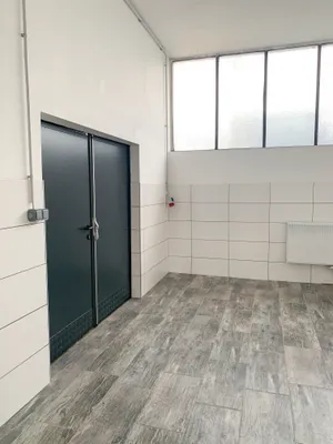 Gewerbeimmobilie mieten in Linz – 705 m², € 4.353 – Bild 8 von 32