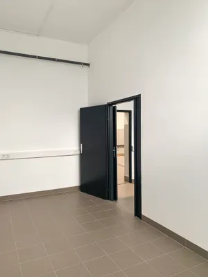 Gewerbeimmobilie mieten in Linz – 705 m², € 4.353 – Bild 25 von 32