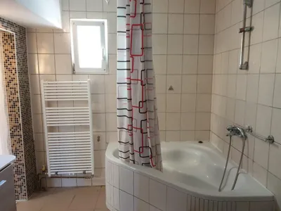 4-Zimmer-Haus mieten in Wien – 110 m², € 1.800 – Bild 5 von 24