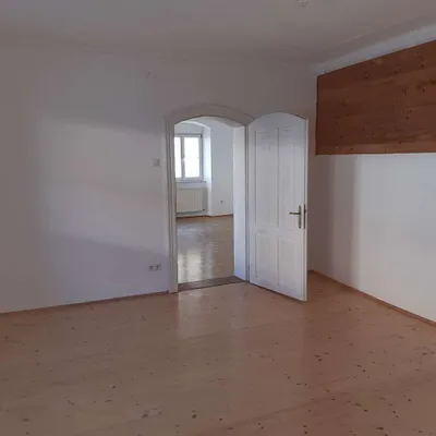 3-Zimmer-Wohnung mieten in Linz Land – 90 m², € 900 – Bild 7 von 19