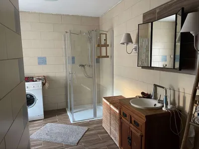 5-Zimmer-Immobilie kaufen in Horn – 231 m², € 219.000 – Bild 16 von 23