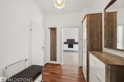 3-Zimmer-Wohnung kaufen in Wiener Neustadt Land – 88,97 m², € 139.000