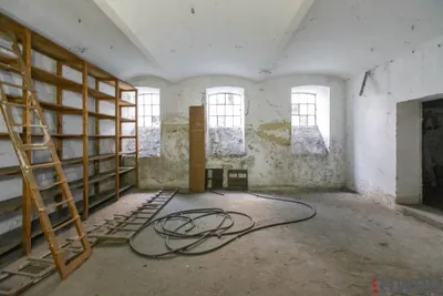 6-Zimmer-Gewerbeimmobilie kaufen in Wien – 156 m², € 124.400 – Bild 2 von 33